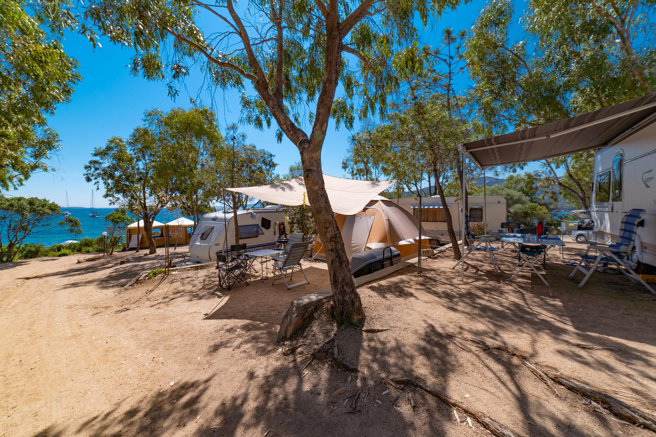 Camping Village Capo D'Orso بالاو المظهر الخارجي الصورة